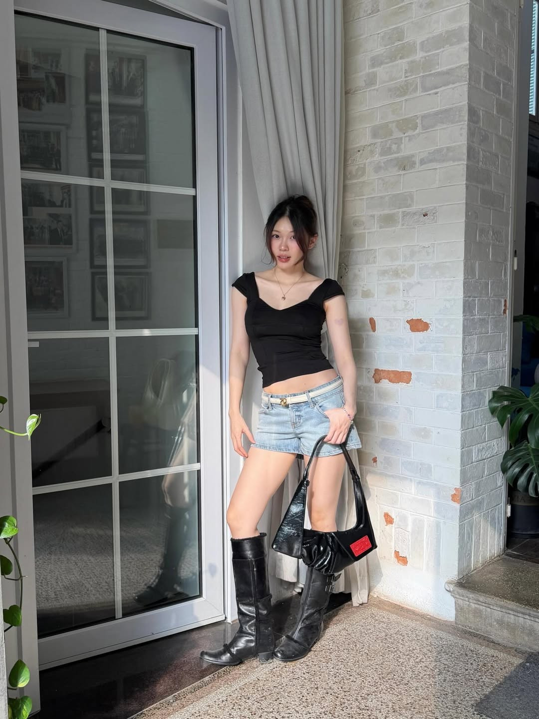 Sự ra đời của thiên thần nhỏ vào cuối tháng 10 vừa qua chính là "trái ngọt" cho tình yêu đẹp của cặp đôi. (Ảnh: IGNV)