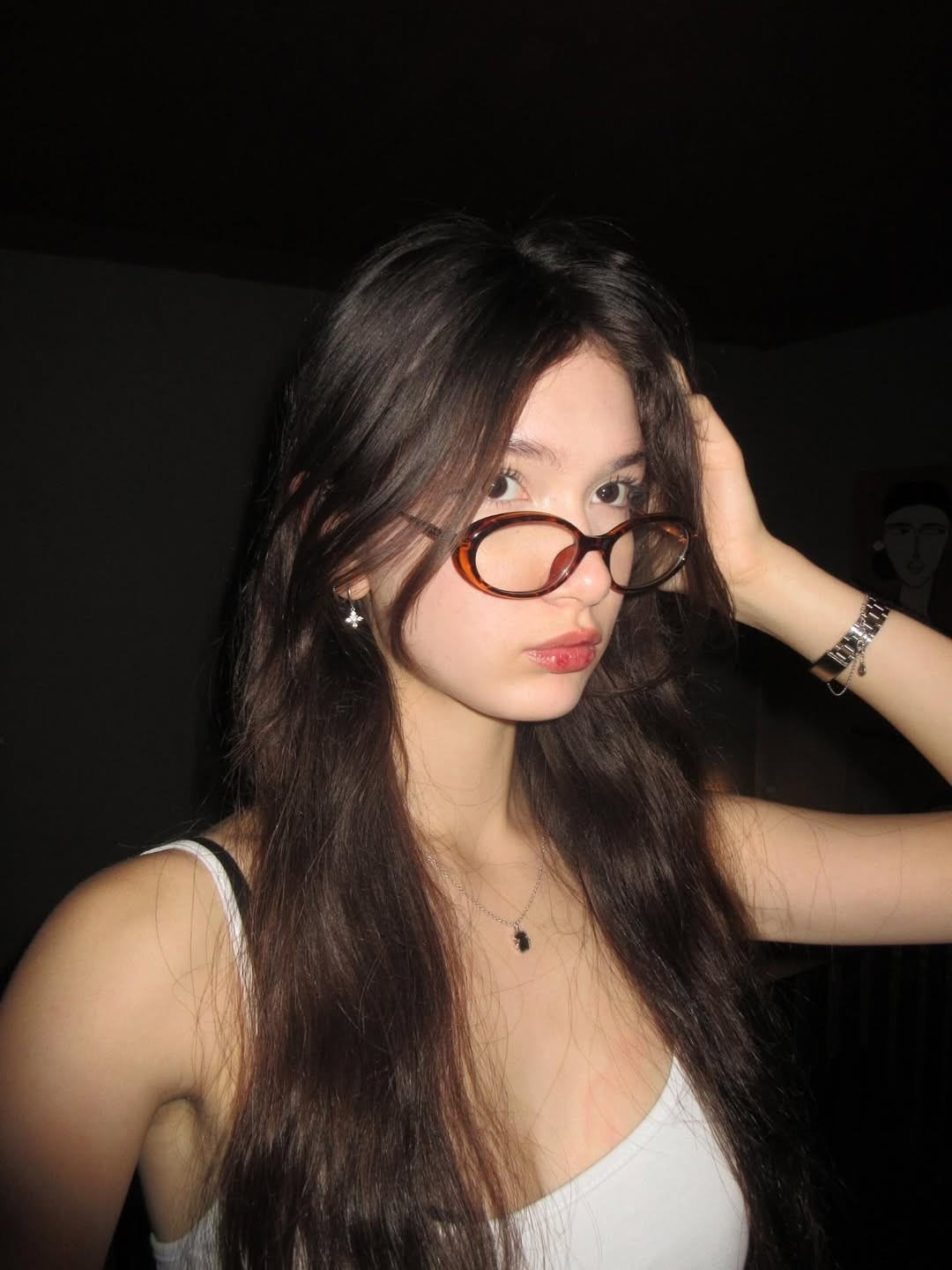 Trên mạng xã hội, em út nhà Lâm "Tây" thu hút hàng chục nghìn lượt theo dõi. Cô thường xuyên chia sẻ những khoảnh khắc đời thường thân thiết bên chị dâu Yến Xuân. (Ảnh: IGNV)