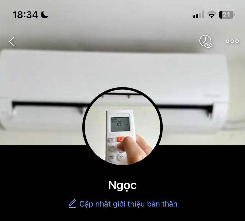 Trong thế giới mạng xã hội, các trào lưu mới liên tục xuất hiện và được giới trẻ đón nhận nồng nhiệt. Gần đây, một xu hướng độc đáo và đầy sáng tạo đang làm mưa làm gió trên Threads, đó là việc sử dụng ảnh đại diện và ảnh bìa có sự liên kết, tạo nên những bức hình "vô tri" nhưng lại cực kỳ hài hước và thu hút.