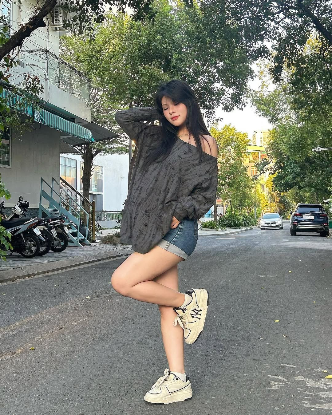 Nữ MC hiện có chuyện tình đẹp với game thủ BirdLB, cả hai thường xuyên đăng tải những khoảnh khắc ngọt ngào lên trang cá nhân.