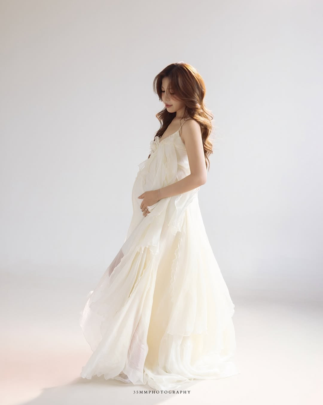 Changmakeup, sinh năm 1994, được biết đến là một trong những người tiên phong trong lĩnh vực sáng tạo nội dung làm đẹp tại Việt Nam. (Ảnh: IGNV)