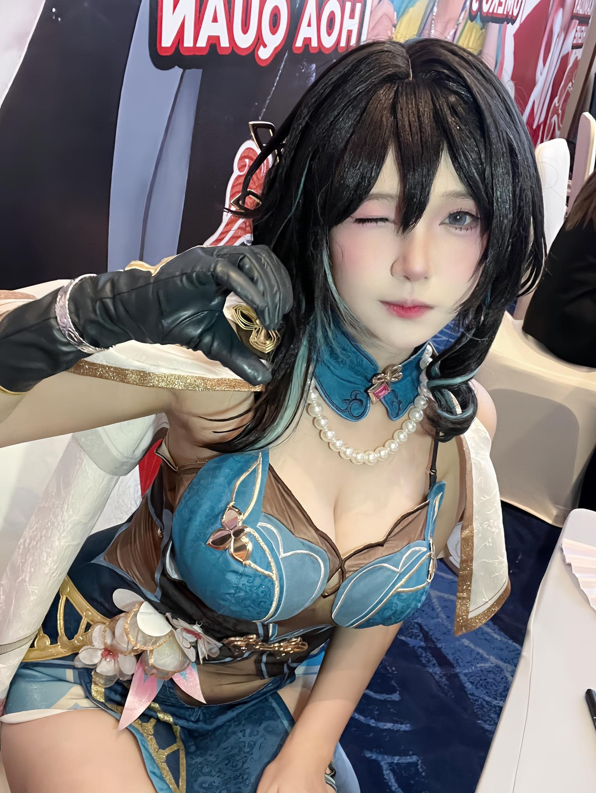 Cô nàng có thể dễ dàng “hóa thân” thành nàng thơ mong manh, nữ tu ngây thơ, hay chuyển ngay sang hình tượng chiến binh mạnh mẽ, cá tính. (Ảnh: IG @Cigw Pols)