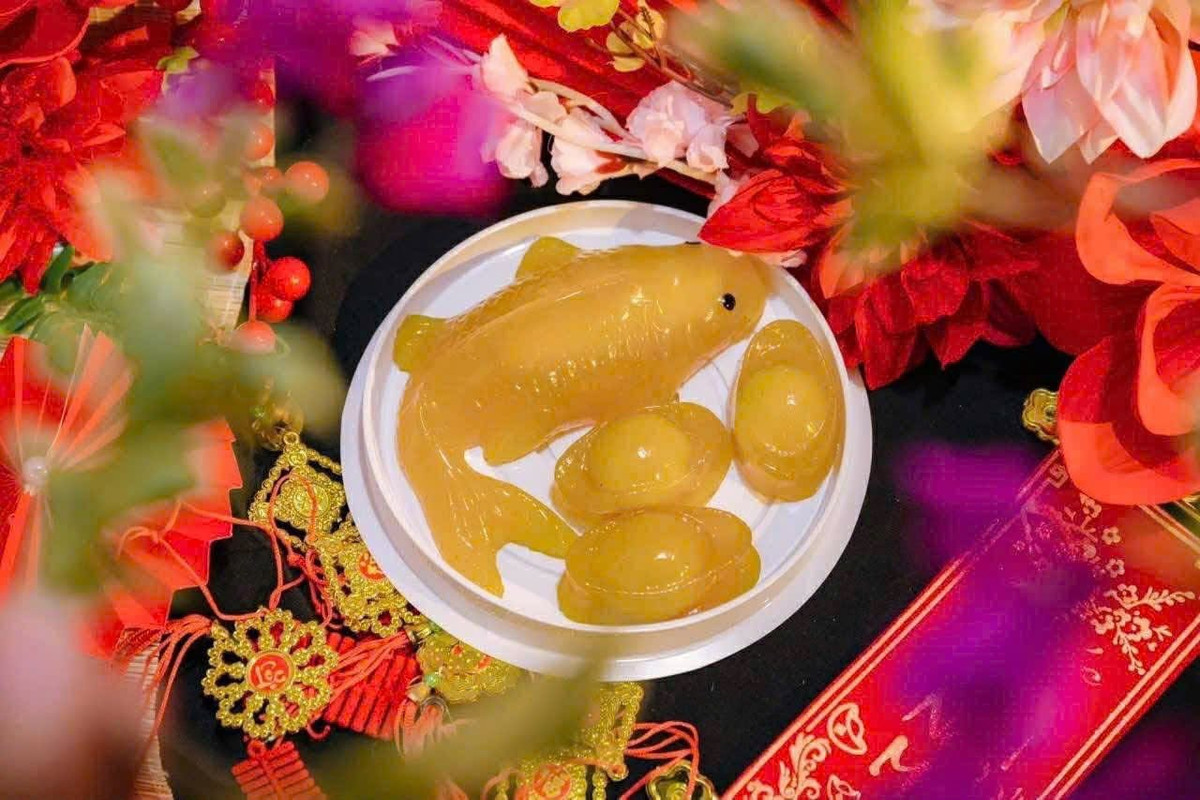 Sự kết hợp giữa màu sắc tự nhiên từ rau củ và kỹ thuật đổ khuôn tinh xảo khiến bất cứ ai nhìn vào cũng phải trầm trồ.