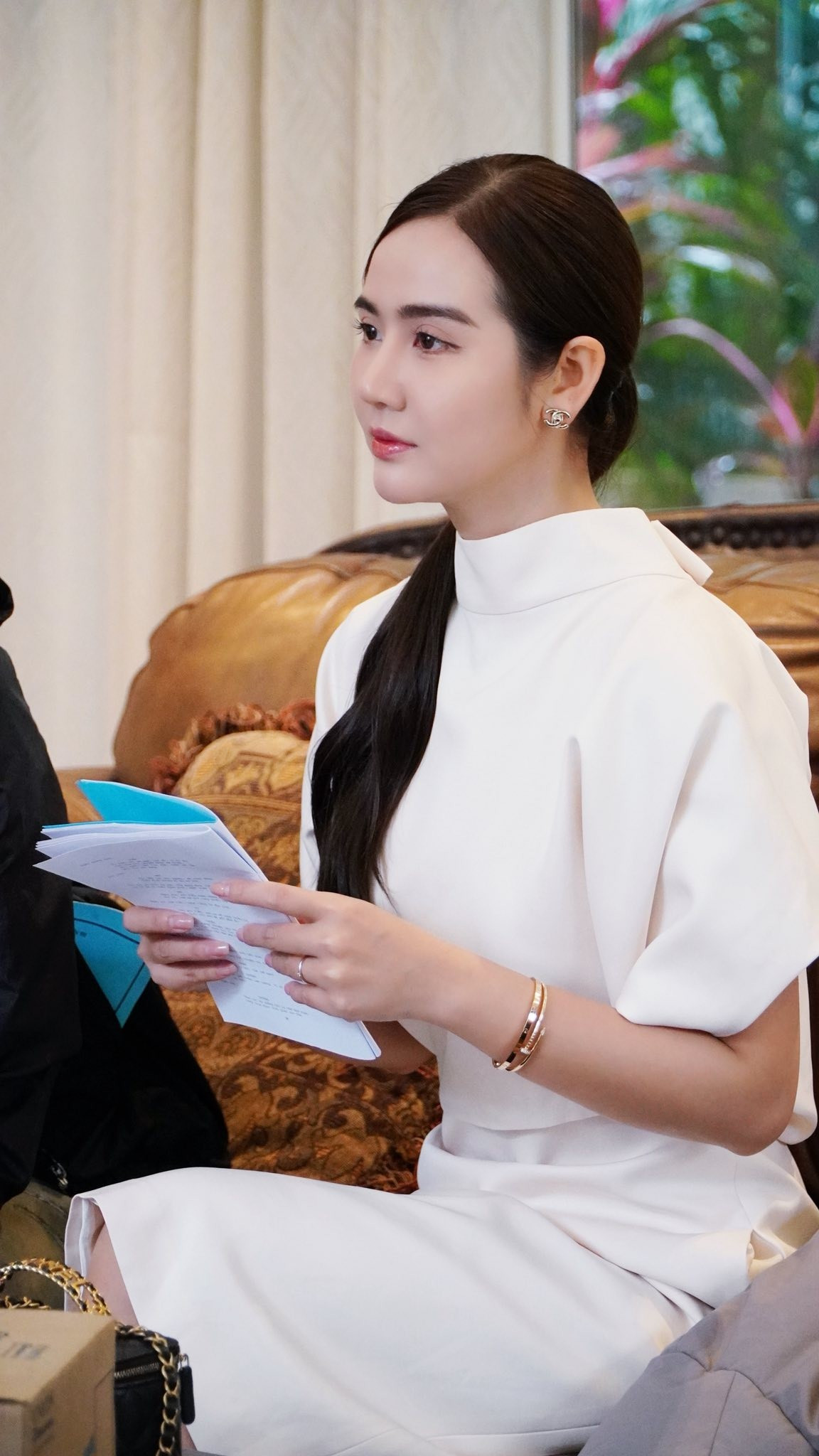 Gặt hái thành công vang dội với các vai chính trong Thương ngày nắng về, Chúng ta của 8 năm sau. Hiện tại, cô không chỉ là gương mặt đắt show quảng cáo mà còn là một nữ doanh nhân thành đạt.