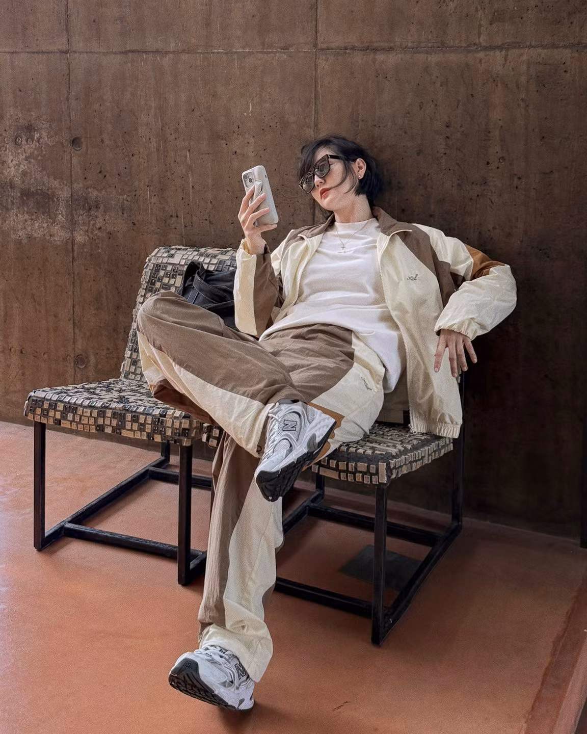 Hải Tú được khán giả chú ý khi trở thành nữ diễn viên độc quyền thuộc công ty của Sơn Tùng M-TP hồi năm 2020.