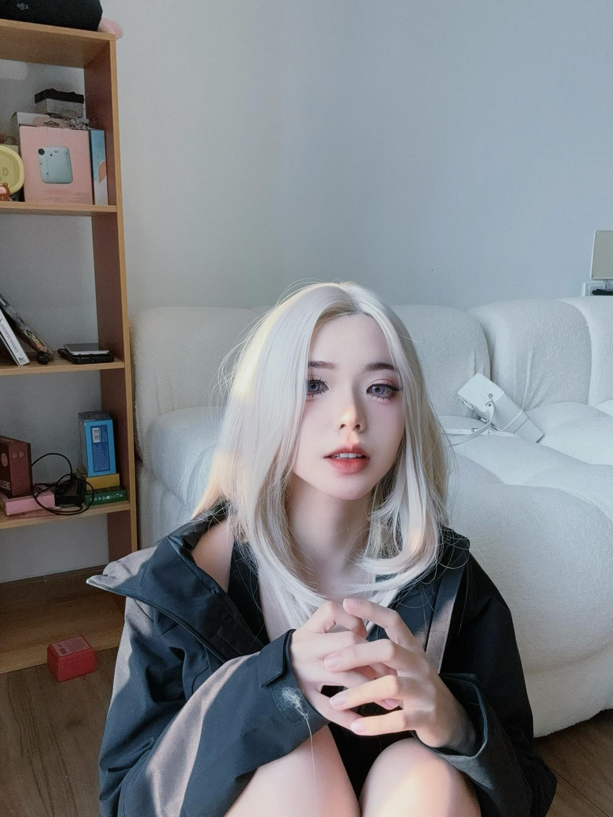 Ít ai biết rằng, cô nàng từng có một tuổi thơ nhiều khó khăn, nhưng bằng niềm đam mê và quyết tâm, cô đã vươn lên và thành công trong vai trò streamer chuyên nghiệp. (Ảnh: IGNV)