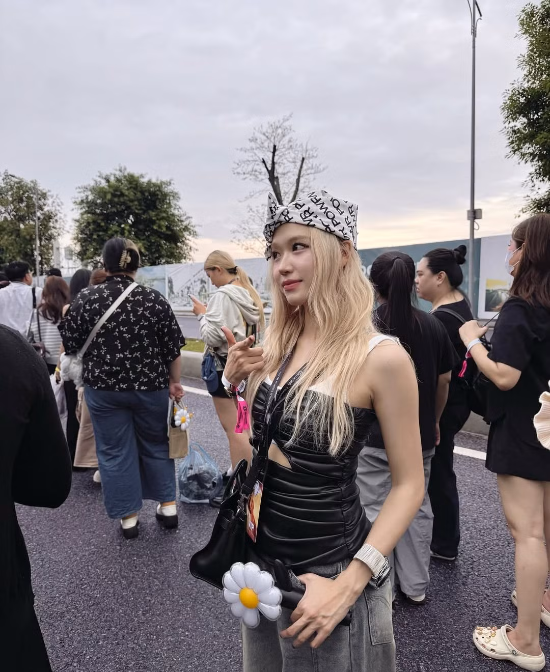 Trái với vẻ ngọt ngào của An Japan, Tâm Xíu lại mang đến một phong cách sành điệu, chất chơi đậm chất Hip-hop.