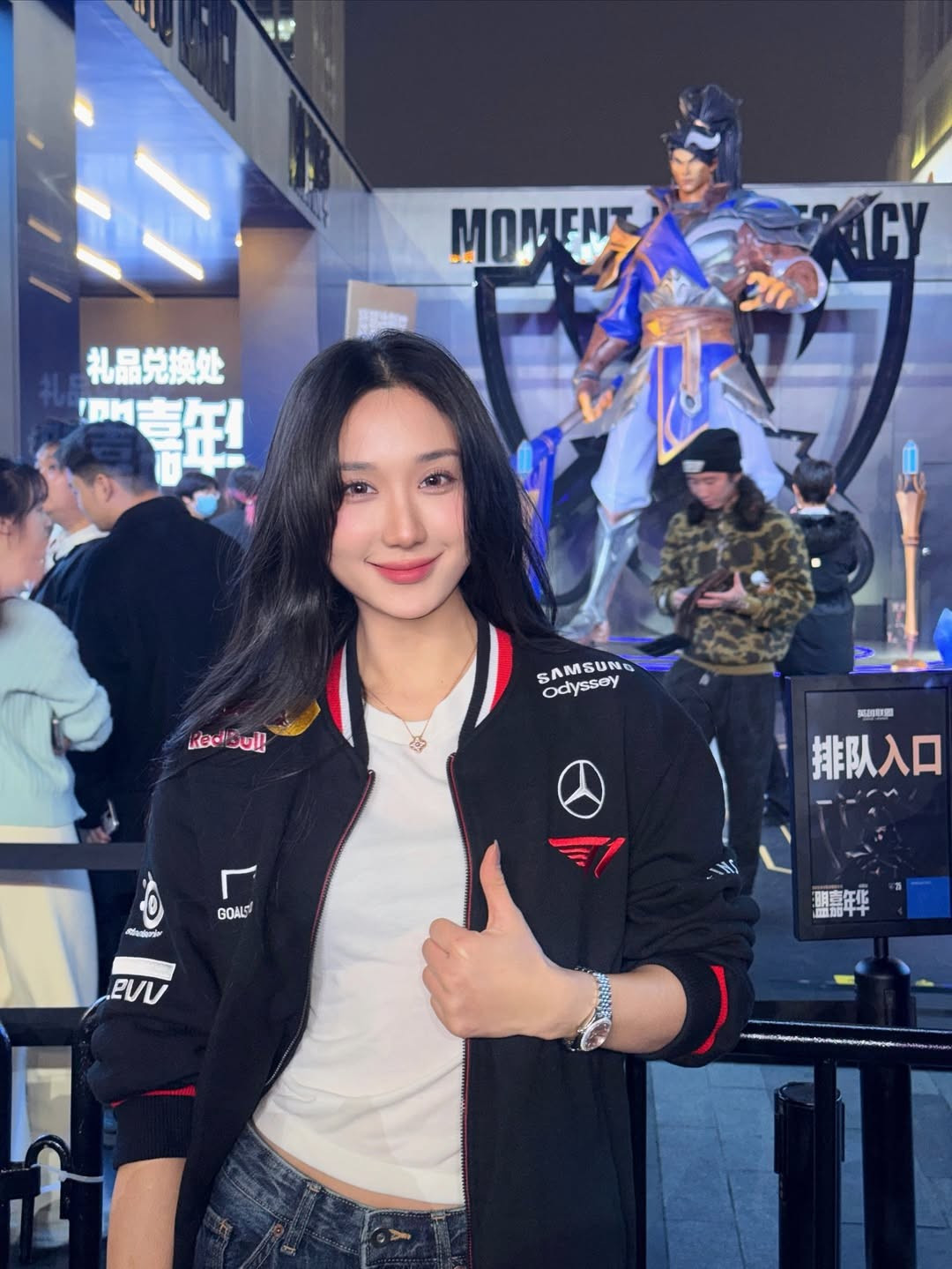 Những khoảnh khắc đơn giản nhưng đủ giúp cô nàng chiếm trọn spotlight.