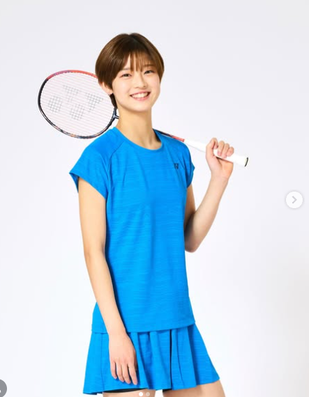 Khác với vẻ quyết liệt trên sân đấu, Maya trong bộ ảnh này toát lên vẻ đẹp trong trẻo, đài các của một thiếu nữ Nhật Bản chính hiệu. Nụ cười tỏa nắng của cô nàng chính là "vũ khí" đốn gục trái tim người hâm mộ. (Ảnh: IGNV)