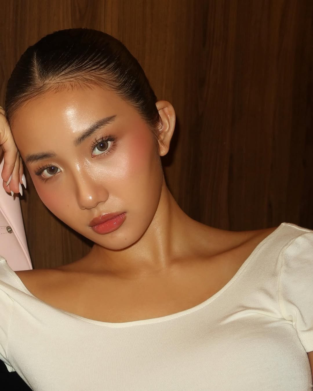 Việc công khai những khuyết điểm cơ thể một cách văn minh của Huyền 2k4 không chỉ khẳng định vẻ đẹp thực tế của phụ nữ sau sinh mà còn truyền cảm hứng tích cực về việc yêu thương và trân trọng bản thân. (Ảnh: IGNV)