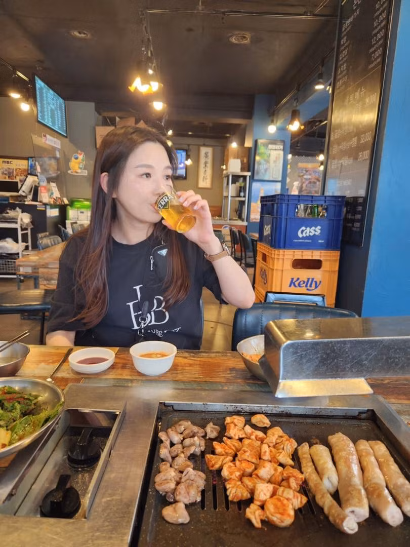 Sự tạm nghỉ của Hamzy để lại nhiều tiếc nuối cho người hâm mộ nhưng cũng nhận được vô vàn lời chúc phúc. Đa số đều ủng hộ quyết định sống cho bản thân và gia đình của "thánh ăn" sau nhiều năm cống hiến những thước phim ngon mắt cho khán giả toàn cầu.