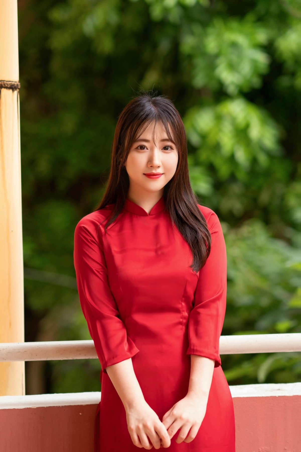 Cô yêu thích phong cách thời trang Nhật Bản và khá tích cực hoạt động trên mạng xã hội, thu hút hàng trăm nghìn lượt theo dõi. (Ảnh: FBNV)