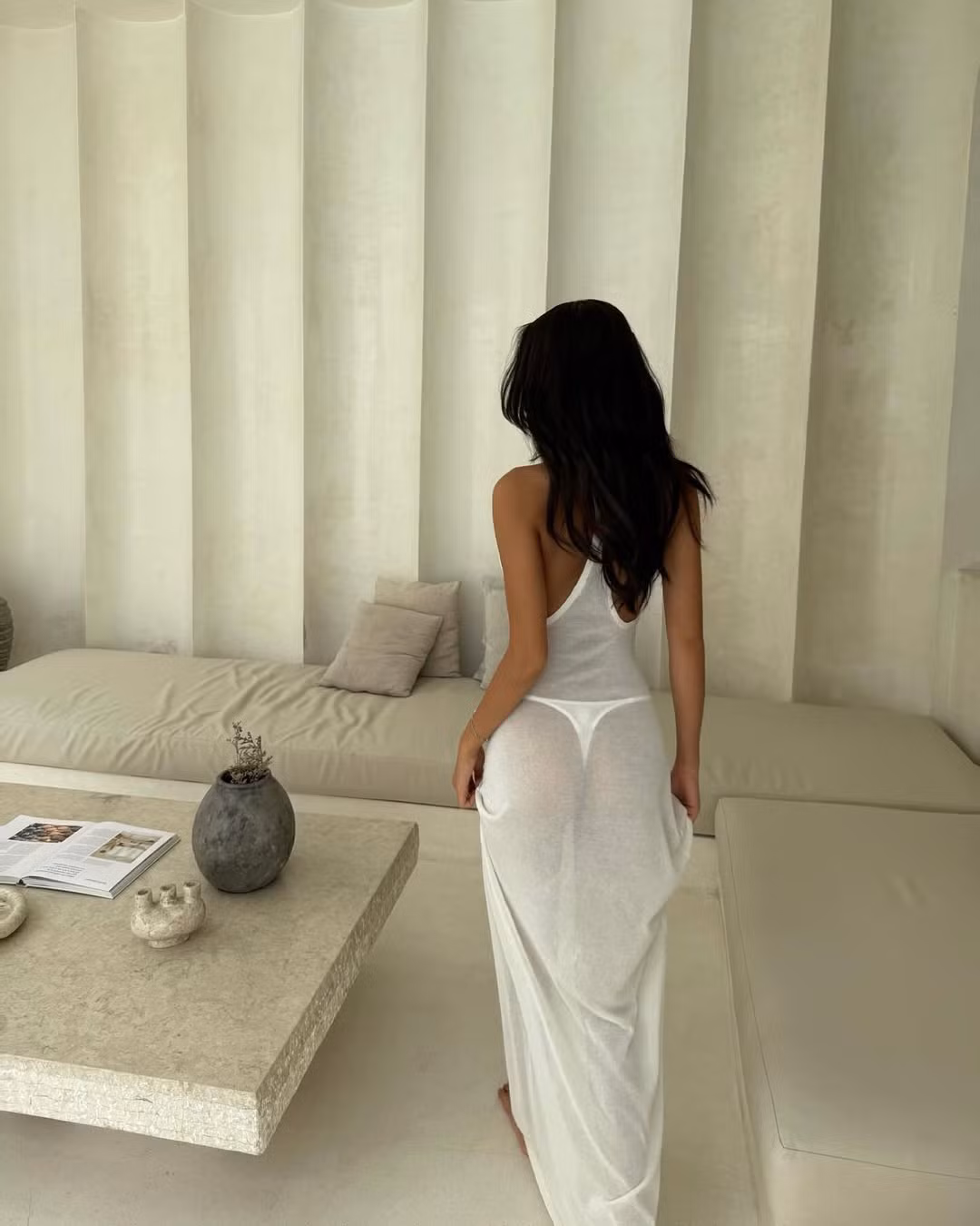 Khác với hình ảnh ngọt ngào, trong trẻo trước đây, Huyền 2k4 hiện tại theo đuổi phong cách trưởng thành và gợi cảm hơn.