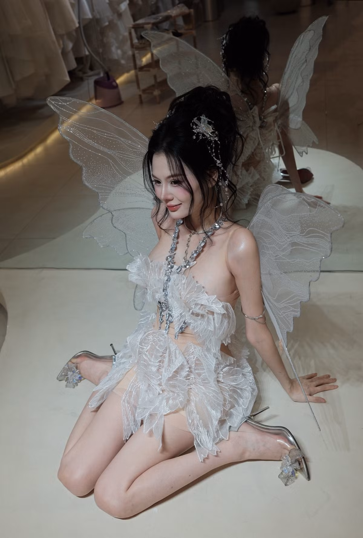 Phạm Linh Chi Arbi là một cái tên không hề xa lạ trong cộng đồng streamer Việt Nam, đặc biệt là trên nền tảng Bigo. Cô nàng 9X này nổi tiếng với nhan sắc nổi bật, khuôn mặt xinh đẹp, khả ái, làn da trắng sứ, cùng thân hình nóng bỏng. (Ảnh: FBNV)