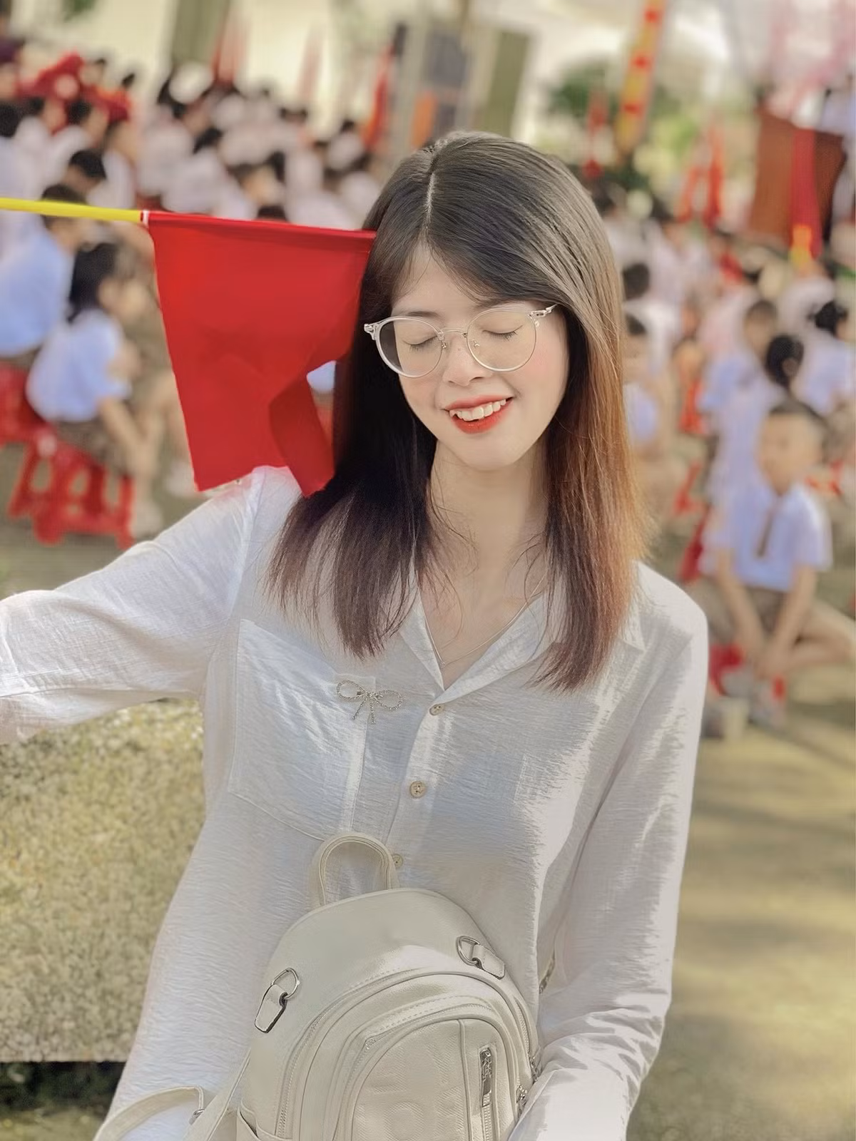 Thúy Nga gặp chồng hiện tại khi cả hai là đồng nghiệp chung công ty. Cả hai hẹn hò 1 năm trước khi về chung nhà.