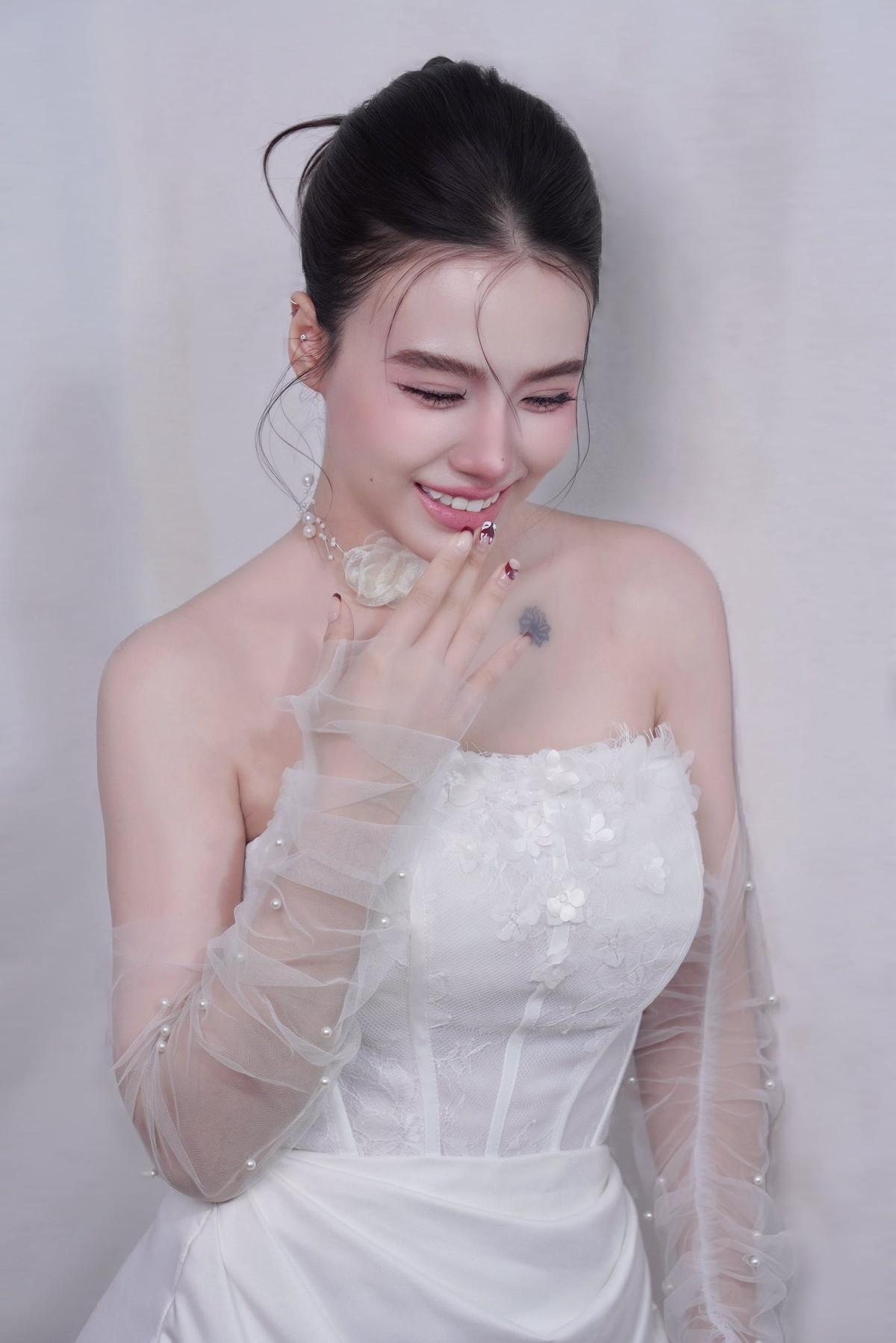 Hiện tại, cô nàng vẫn chăm chỉ với công việc diễn xuất. Mặc dù không còn quá gây chú ý như thời đỉnh cao, tuy nhiên Linh Miu vẫn để lại ấn tượng nhất định trong lòng khán giả. (Ảnh: IGNV)