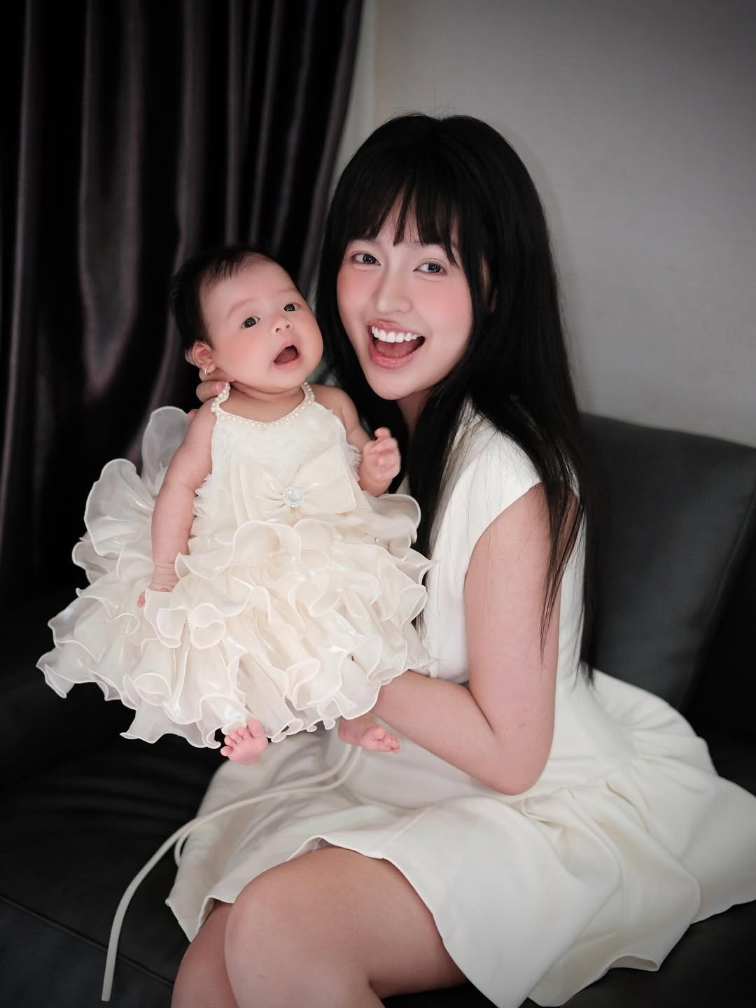 Trần Thanh Tâm là hot girl từng gây bão mạng xã hội với câu nói viral "Trứng rán cần mỡ, bắp cần bơ...". Cuộc sống của cô có nhiều thay đổi lớn kể từ khi kết hôn và đặc biệt là sinh em bé. (Ảnh: IGNV)