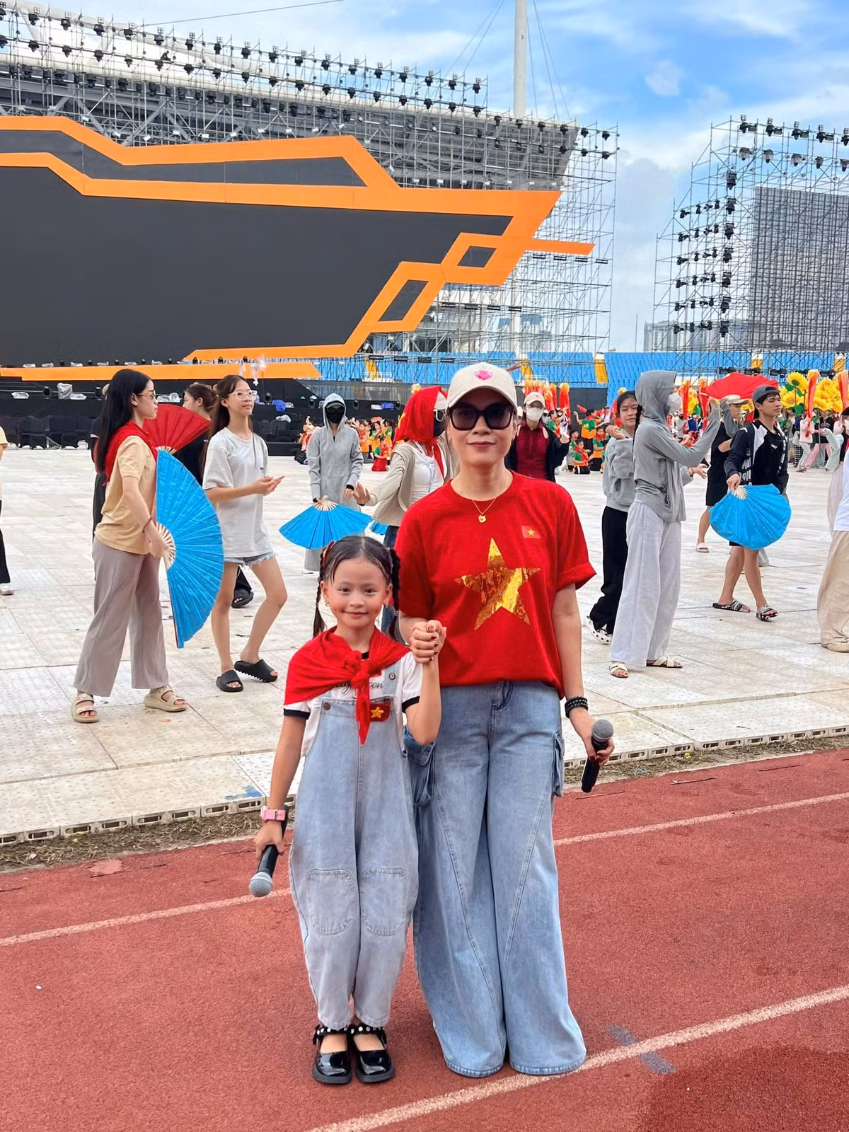 Tiết mục Giai điệu tự hào đã chinh phục đa số khán giả ở Quảng trường Ba Đình cũng như những người theo dõi trực tiếp. (Ảnh: Facebook Bao Bao Ha)