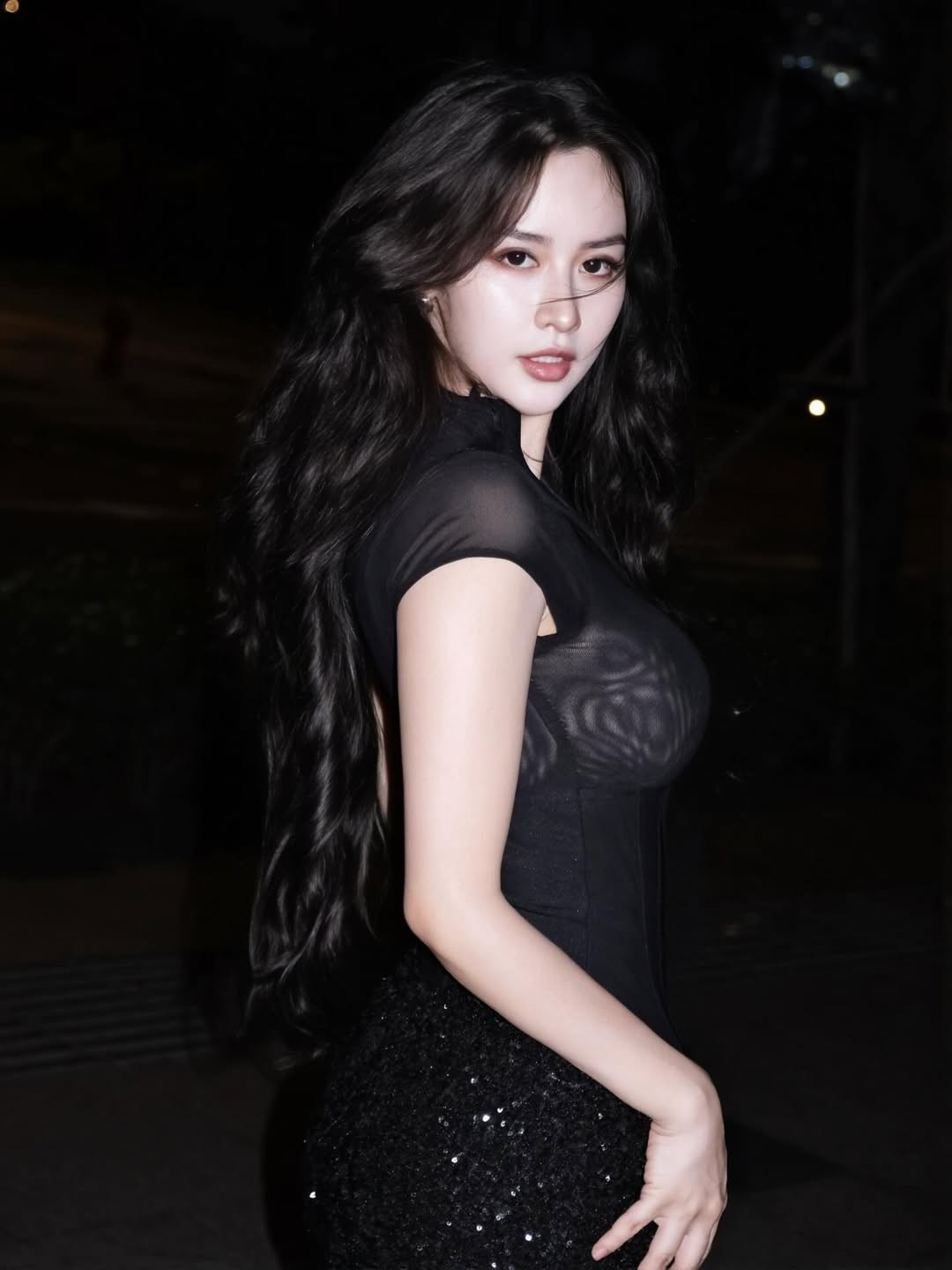 Quyên Qui vốn được biết đến là một mỹ nhân sở hữu gương mặt xinh đẹp, sắc sảo cùng thân hình chuẩn mực "không góc chết". (Ảnh: IGNV)