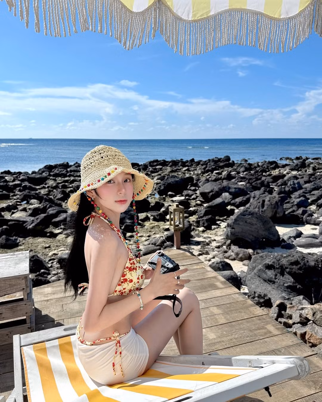 Tên tuổi của cô nàng được biết đến rộng rãi khi tham gia cuộc thi Hoa hậu Quốc gia Việt Nam.