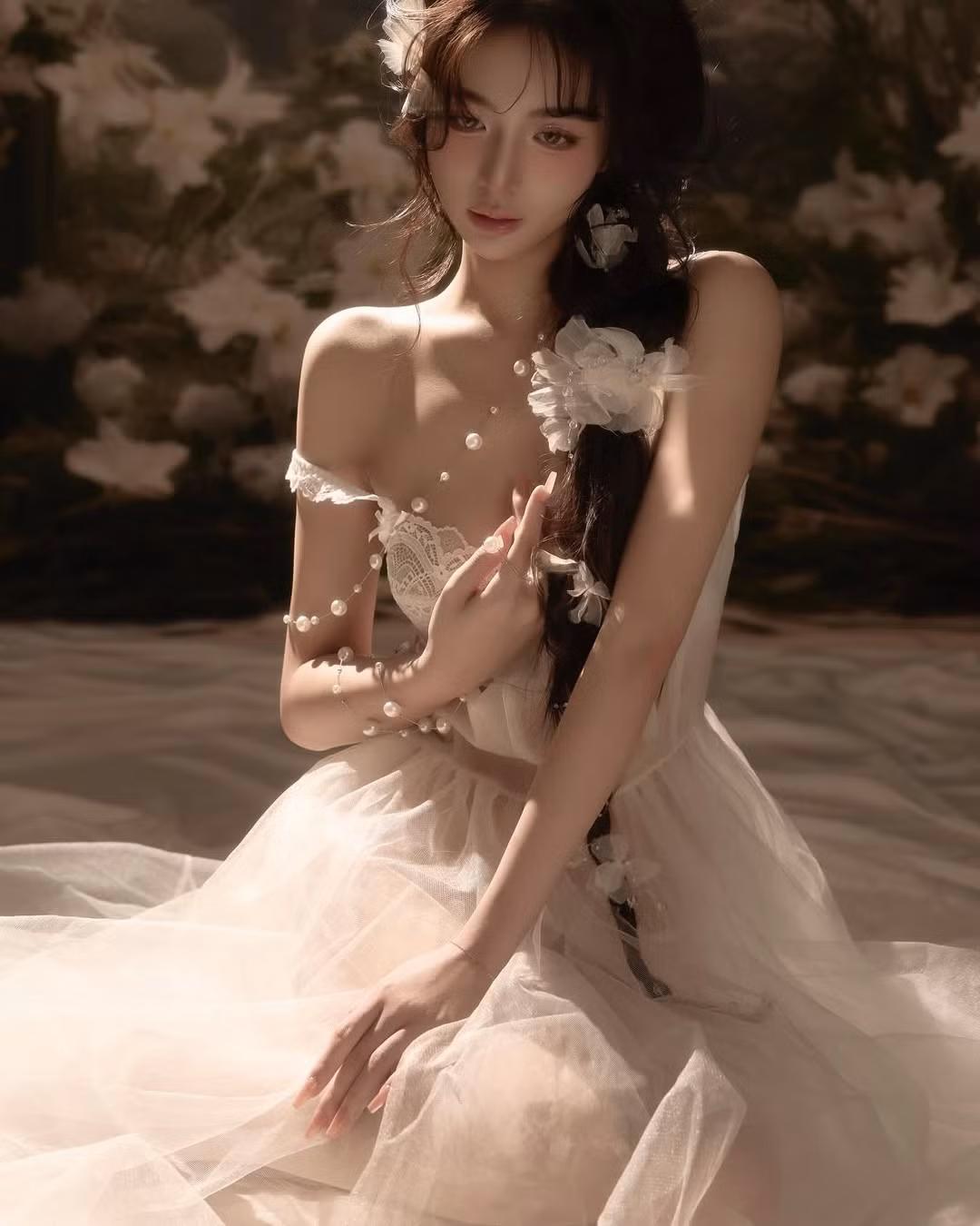 Sở hữu ngoại hình ưa nhìn, Hằng Phan lấy đó làm thế mạnh để phát triển bản thân. Nhờ công việc người mẫu ảnh tự do, thiếu nữ Quảng Bình hiện có thể trang trải cho cuộc sống.