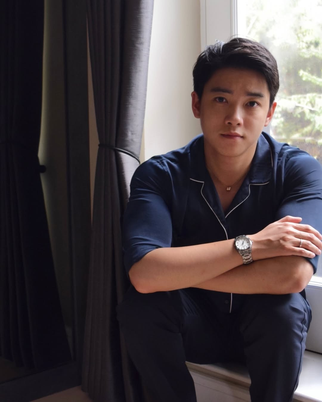 Từng là "crush quốc dân" của biết bao cô gái, Chris Khoa Nguyễn từng gây tiếc nuối khi quyết định rời xa mạng xã hội khi đang ở đỉnh cao sự chú ý. Sau 7 năm hoàn toàn mất hút, sự trở lại đầy bất ngờ và những màn "thoắt ẩn thoắt hiện" gần đây của anh chàng đang trở thành tâm điểm bàn tán của netizen. (Ảnh: IGNV)