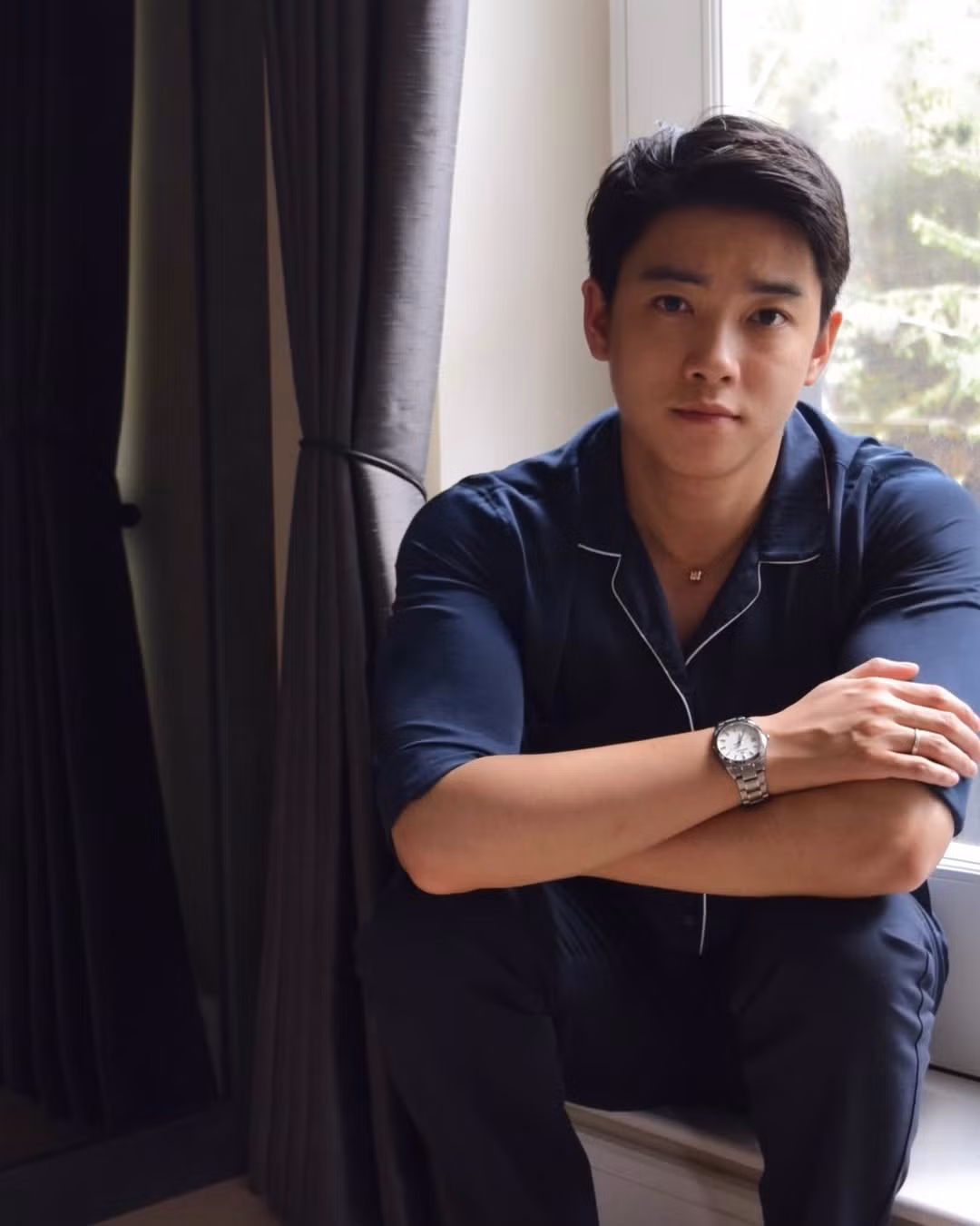 Từng là "crush quốc dân" của biết bao cô gái, Chris Khoa Nguyễn từng gây tiếc nuối khi quyết định rời xa mạng xã hội khi đang ở đỉnh cao sự chú ý. Sau 7 năm hoàn toàn mất hút, sự trở lại đầy bất ngờ và những màn "thoắt ẩn thoắt hiện" gần đây của anh chàng đang trở thành tâm điểm bàn tán của netizen. (Ảnh: IGNV)