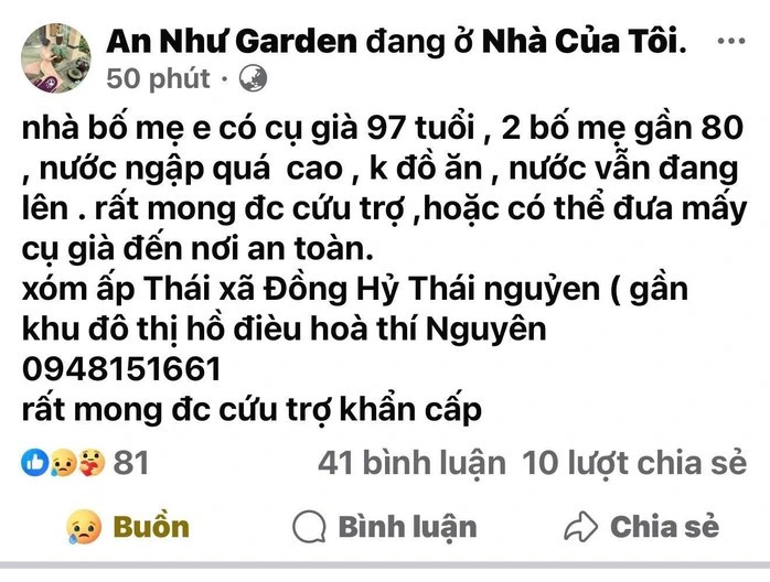 Khi lũ dâng nhanh, cắt đứt giao thông và nguồn điện, nhiều hộ gia đình đã bị cô lập hoàn toàn, không kịp sơ tán đồ đạc và người già, trẻ nhỏ.