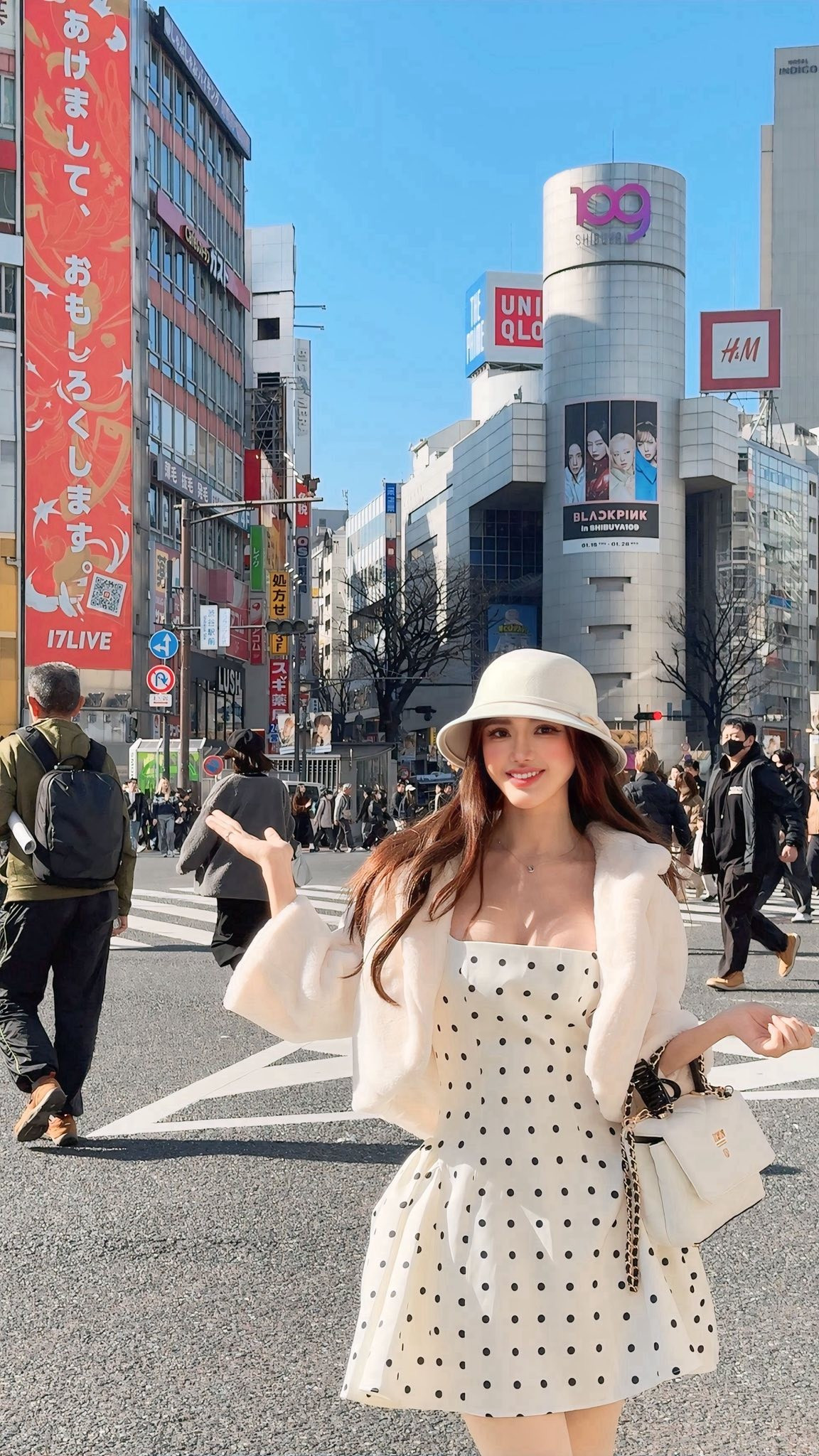 Từ một nhân viên văn phòng có ngoại hình nhỏ bé, niềm đam mê tốc độ đã thôi thúc Dumy Ngô tìm đến bộ môn Gym để có đủ sức khỏe theo đuổi đam mê tốc độ.(Ảnh: IGNV)