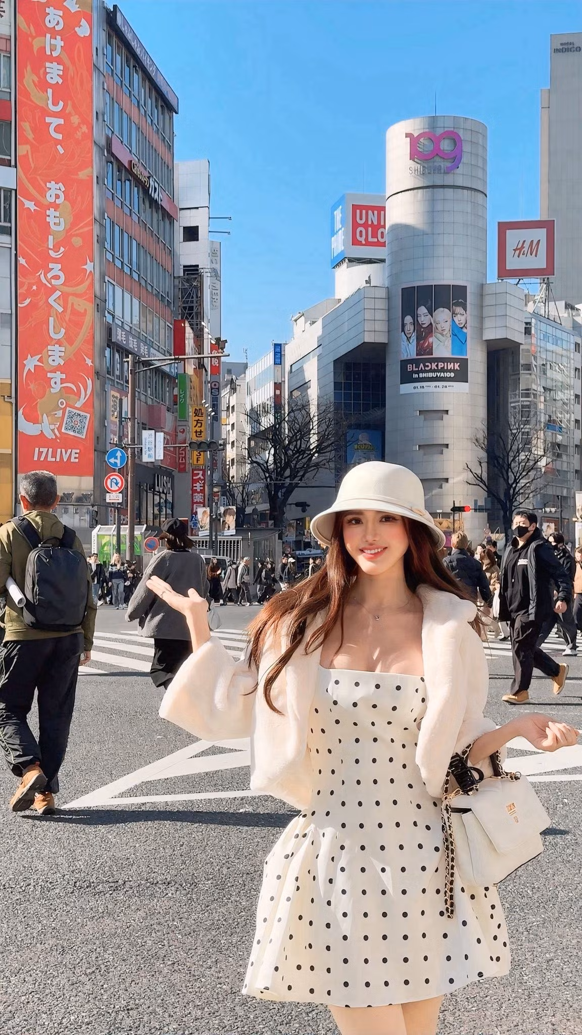 Từ một nhân viên văn phòng có ngoại hình nhỏ bé, niềm đam mê tốc độ đã thôi thúc Dumy Ngô tìm đến bộ môn Gym để có đủ sức khỏe theo đuổi đam mê tốc độ.(Ảnh: IGNV)