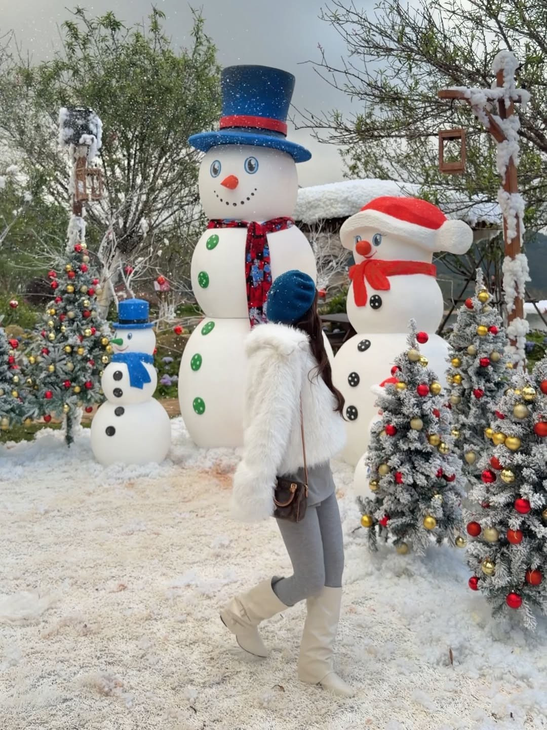 Đặc biệt, mỗi lần cô nàng tung ra bộ ảnh mới đều nhanh chóng "gây bão" mạng xã hội. (Ảnh: IGNV)