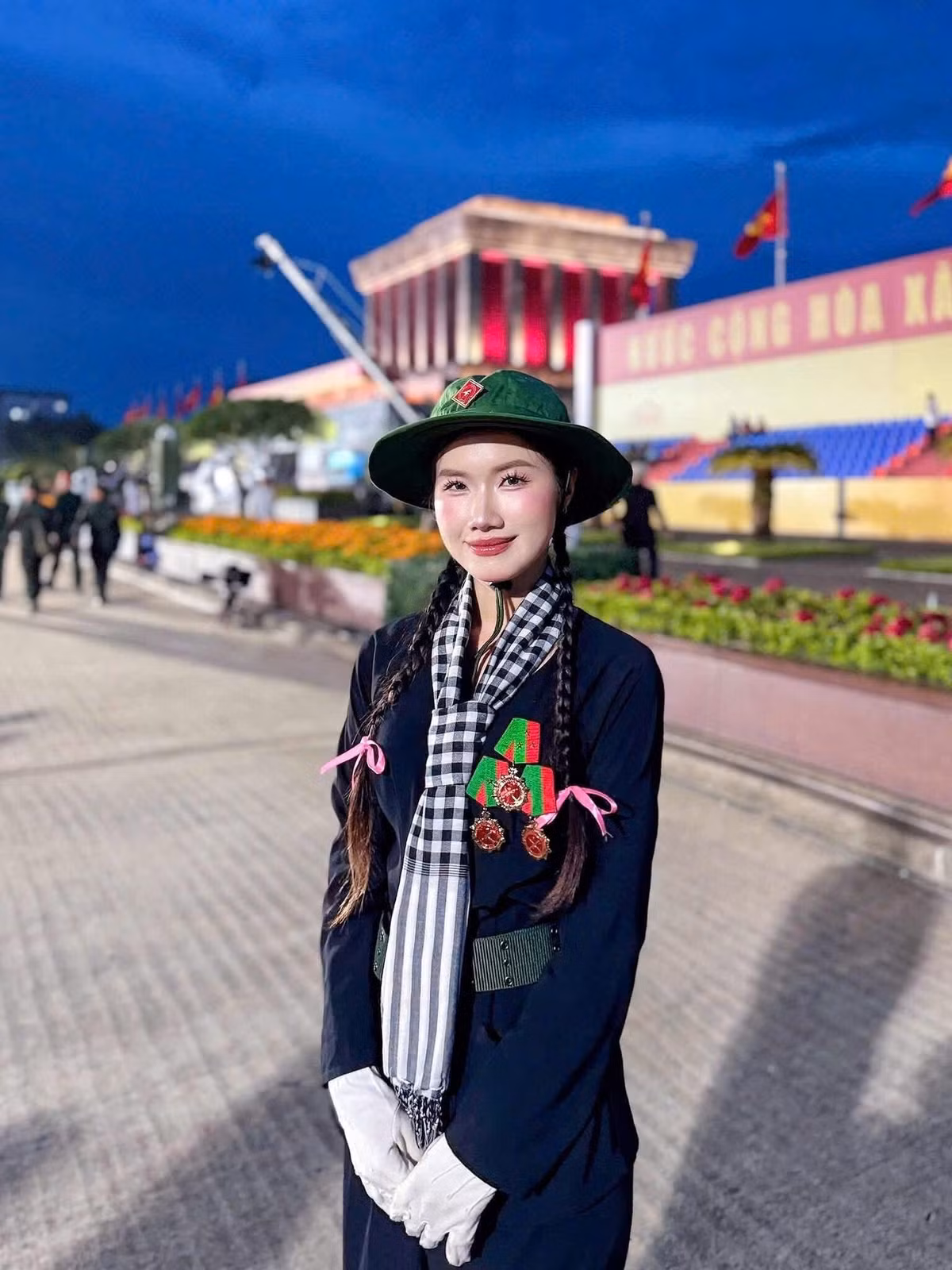 Để chuẩn bị cho ngày lễ lớn, Phúc và đồng đội bắt đầu tập trung từ đầu tháng 5 tại Bộ Tư lệnh TPHCM và ra Hà Nội từ tháng 6. (Ảnh: FBNV)