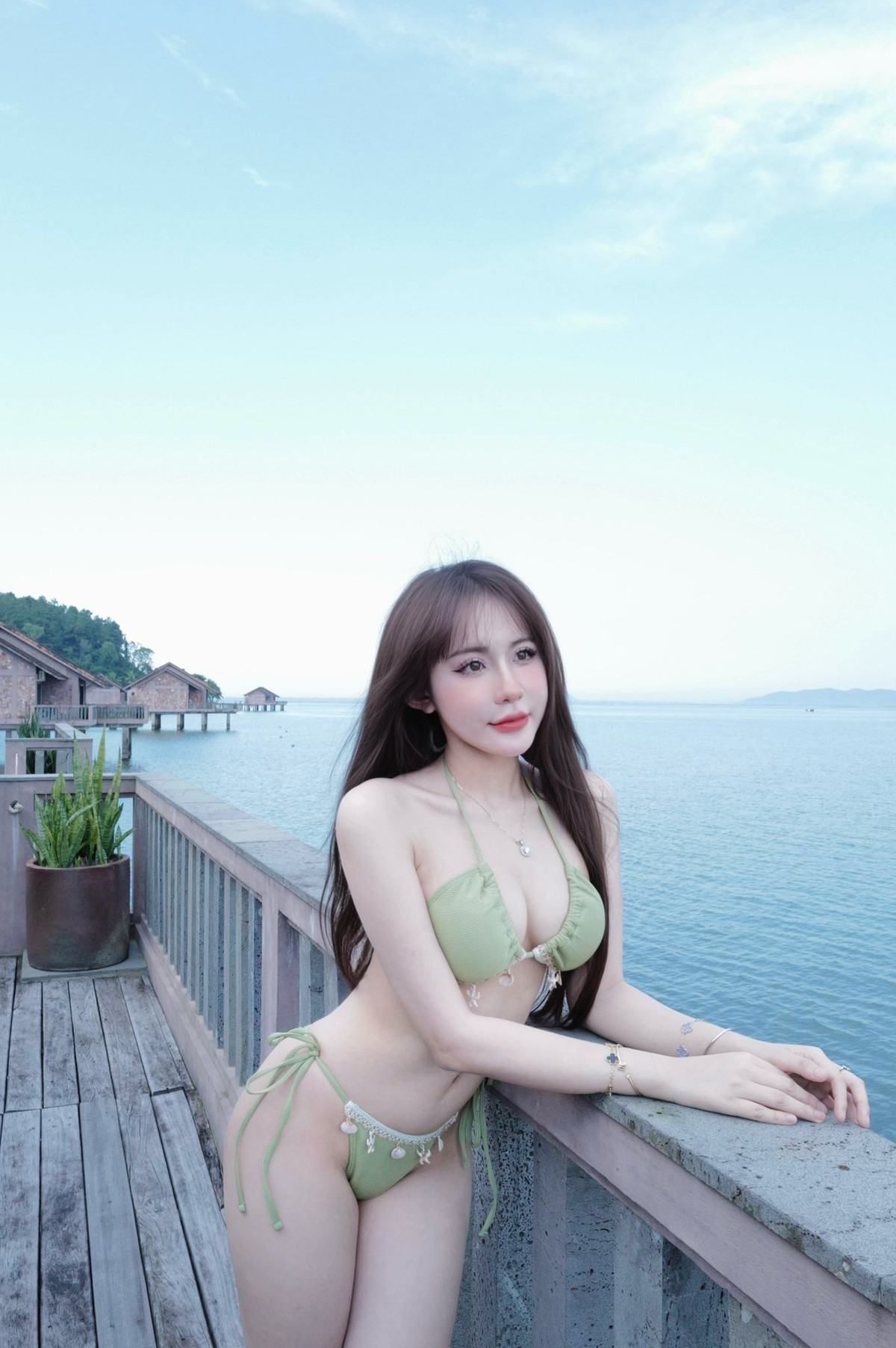 Hiện tại, nữ cơ thủ sở hữu Facebook cá nhân với 95.000 lượt theo dõi và kênh TikTok có gần 250.000 người theo dõi cùng 6.2 triệu lượt thích.