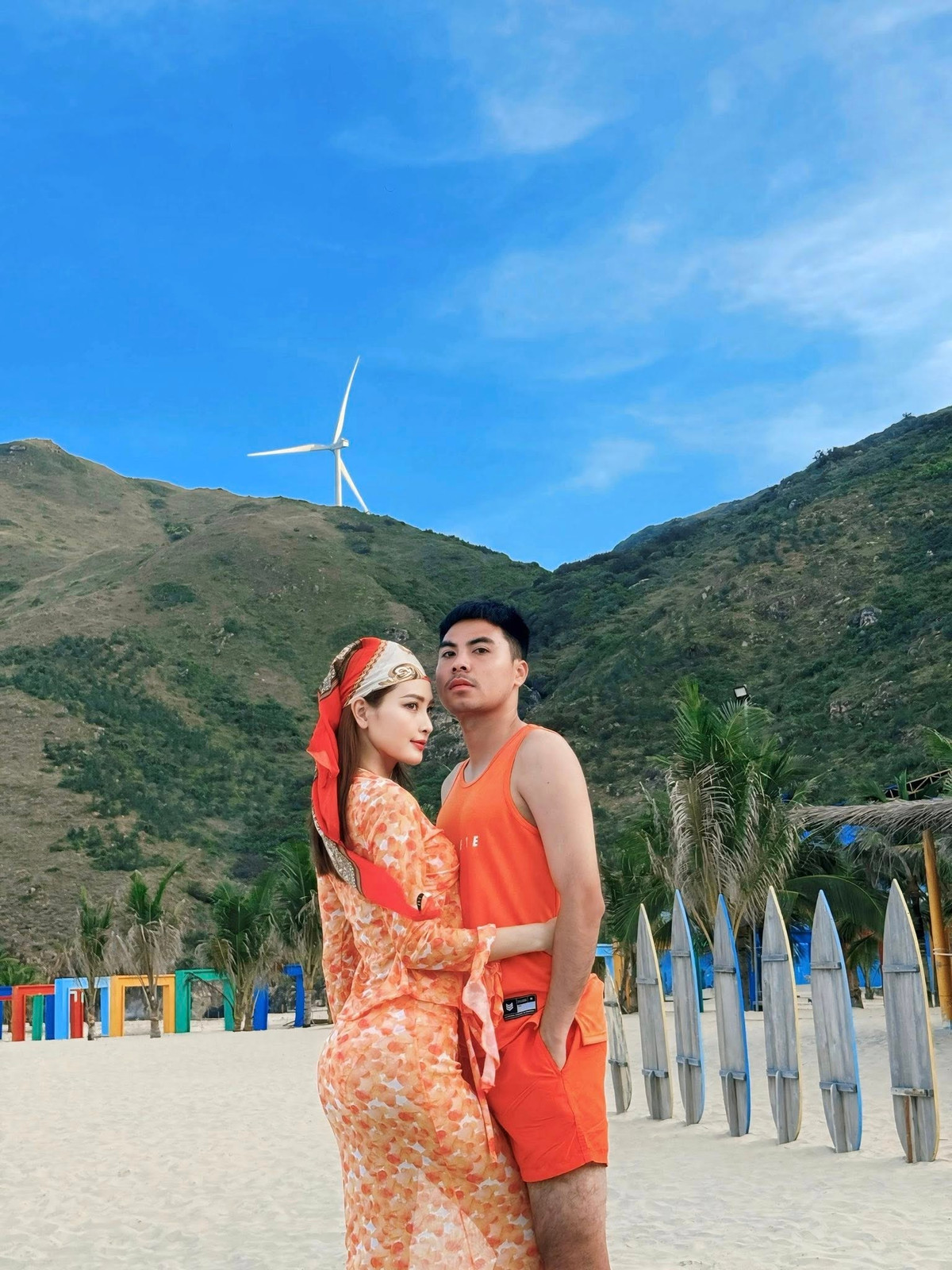 Trong khi đó, Đức Huy là một tiền vệ tài năng, từng nhiều lần vô địch V.League và là thành viên của đội tuyển quốc gia Việt Nam. (Ảnh: FB Nguyễn Huyền Trang)