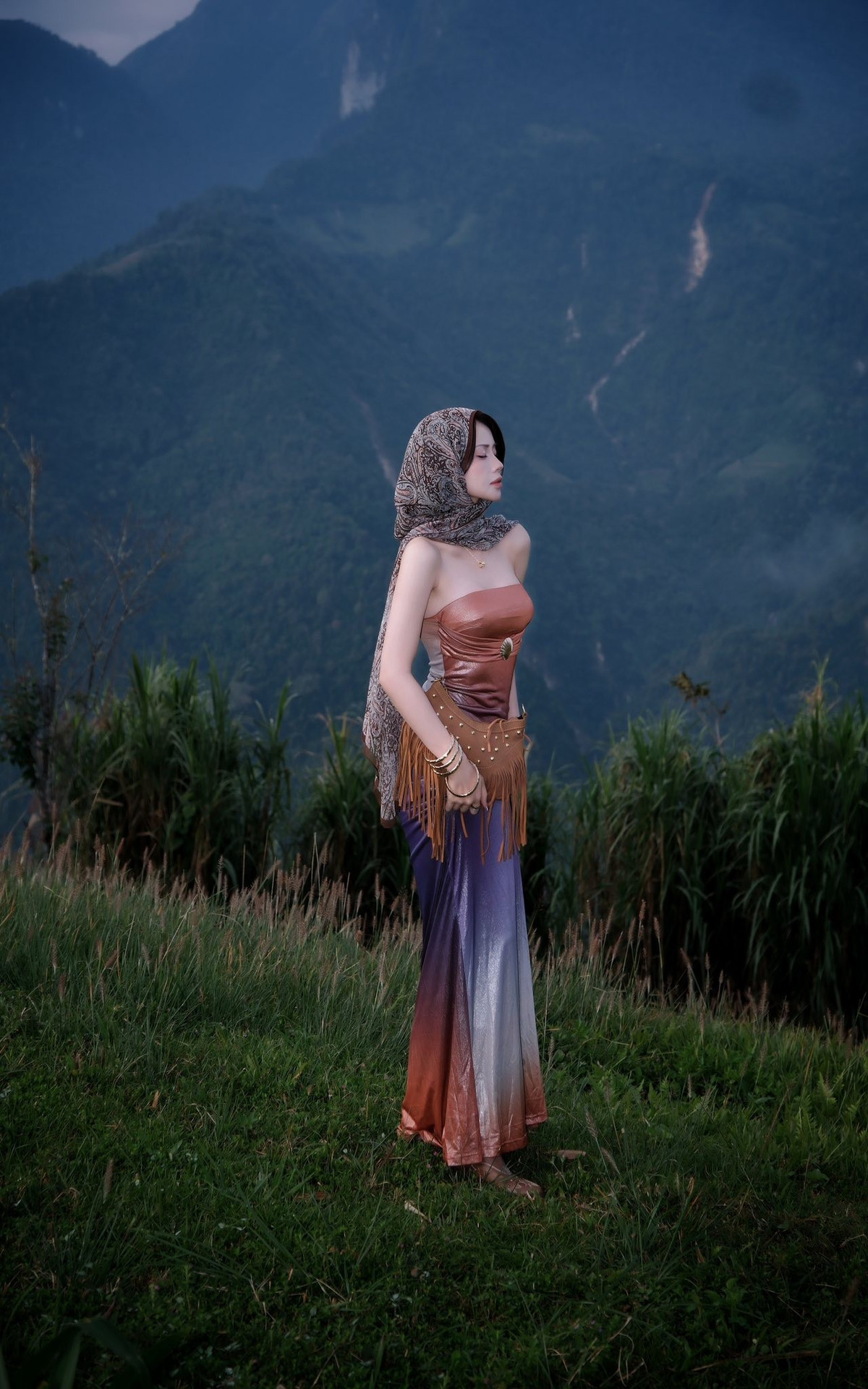 Cô gái sở hữu nhan sắc xinh đẹp cùng thân hình chuẩn chỉnh hút ánh nhìn. (Ảnh: FBNV)