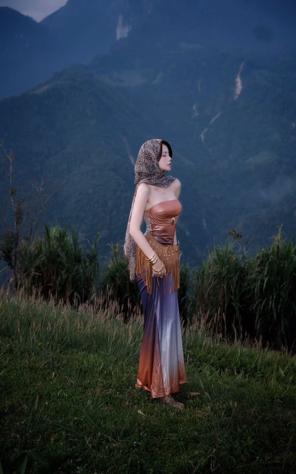 Cô gái sở hữu nhan sắc xinh đẹp cùng thân hình chuẩn chỉnh hút ánh nhìn. (Ảnh: FBNV)