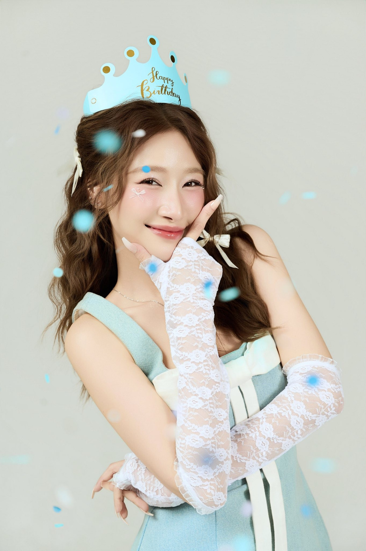 Linh Kui hiện sở hữu lượng người theo dõi lớn nhờ những video chia sẻ về lối sống và gu thời trang bắt mắt. (Ảnh: IGNV)