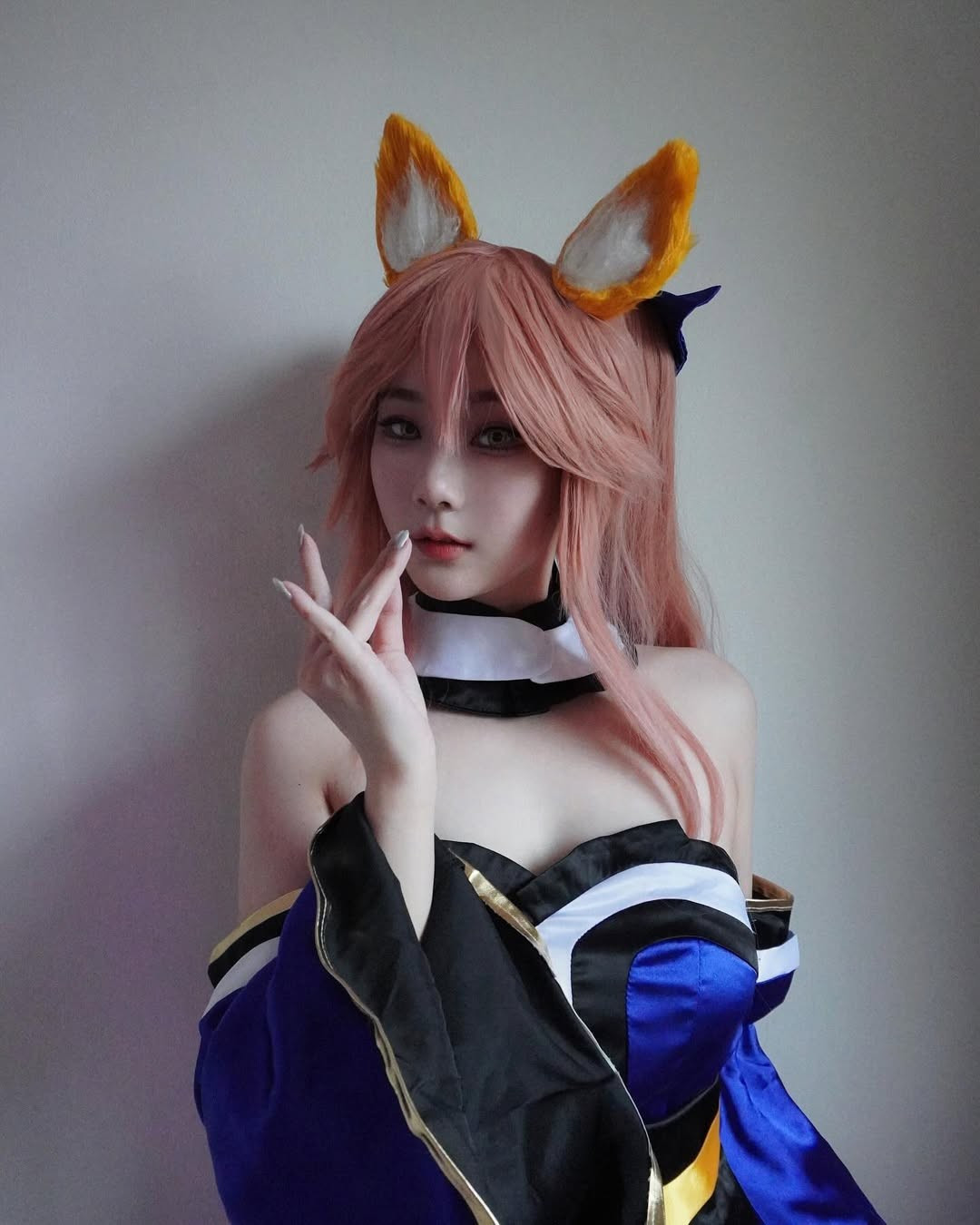 Với sự đa dạng trong phong cách, từ nhân vật game eSports sở trường đến những nhân vật anime hay game nổi tiếng khác, Kiittwy luôn biết cách làm mới mình và khiến người hâm mộ phải "ná thở" vì những màn hóa thân vô cùng ấn tượng. (Ảnh: IGNV)