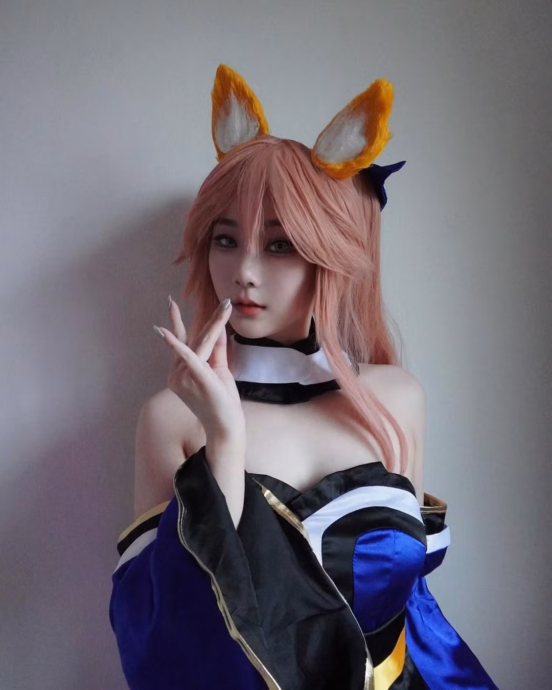 Với sự đa dạng trong phong cách, từ nhân vật game eSports sở trường đến những nhân vật anime hay game nổi tiếng khác, Kiittwy luôn biết cách làm mới mình và khiến người hâm mộ phải "ná thở" vì những màn hóa thân vô cùng ấn tượng. (Ảnh: IGNV)