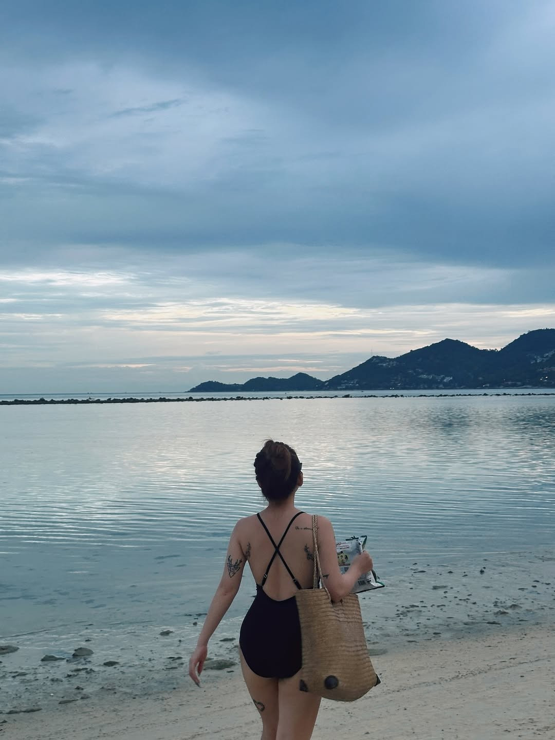 Không chỉ sở hữu gương mặt xinh xắn, Thanh Tuyền còn gây ấn tượng với thân hình chuẩn mẫu, đặc biệt là vòng eo thon gọn và đôi chân dài miên man. (Ảnh: IGNV)