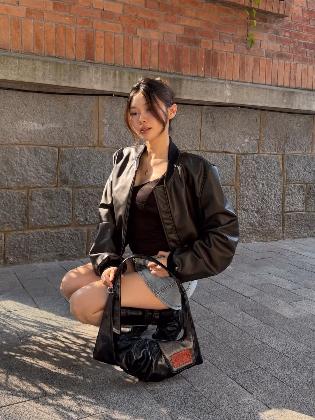 Sự ra đời của em bé là "trái ngọt" cho cuộc hôn nhân hạnh phúc giữa Ly Phạm và ông xã là phi công Dương Hoàng Sơn. Cặp đôi đã tổ chức một đám cưới cổ tích vào tháng 3/2025 sau thời gian dài gắn bó. (Ảnh: IGNV)