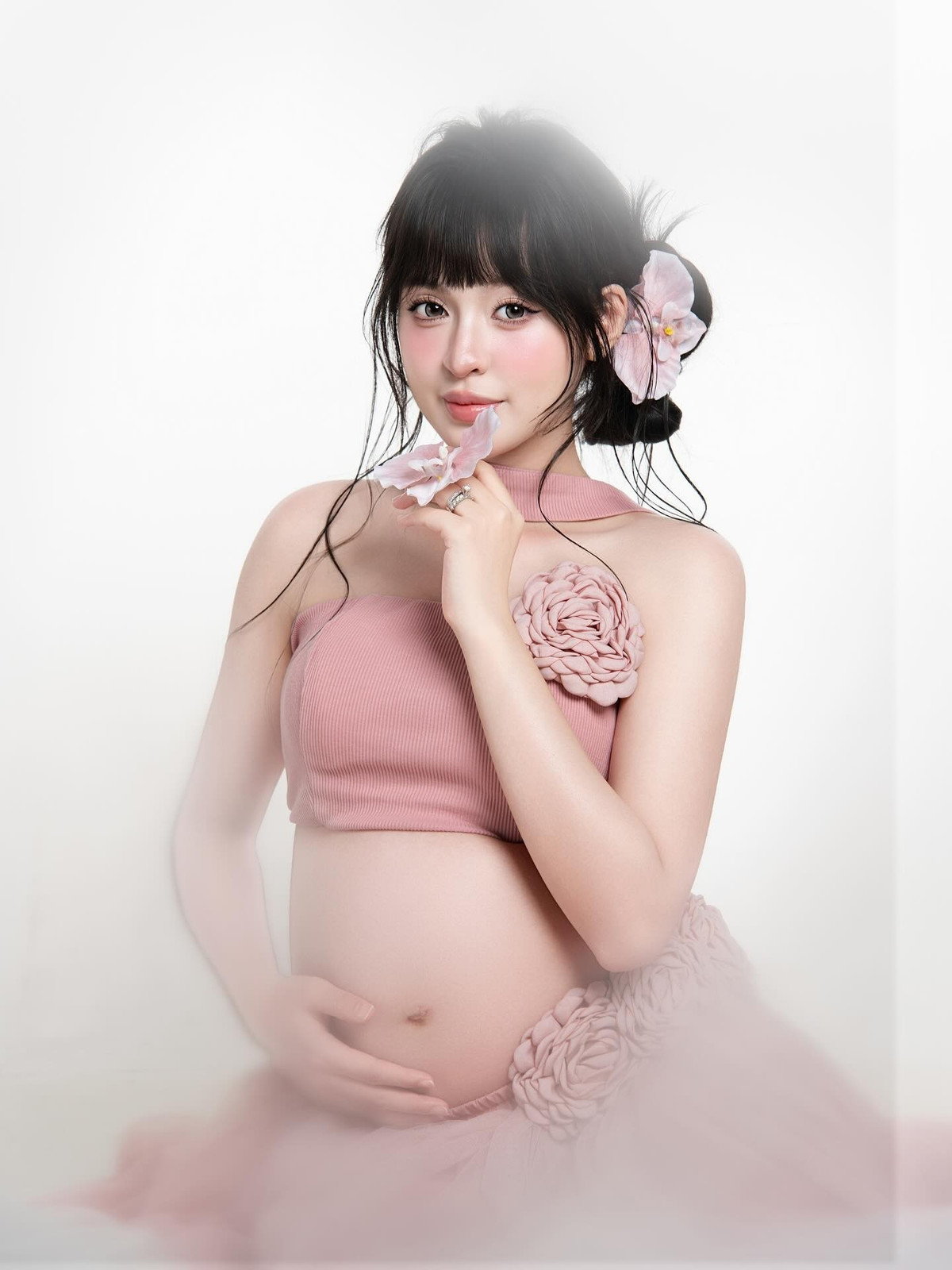 Hot girl "trứng rán" Trần Thanh Tâm từng là cái tên hot hit trên MXH thời điểm năm 2020. Hiện tại dù không còn gây bão như trước nhưng cô vẫn được nhiều người quan tâm với kênh TikTok 4,5 triệu người theo dõi. (Ảnh: Instagram @po.trann)