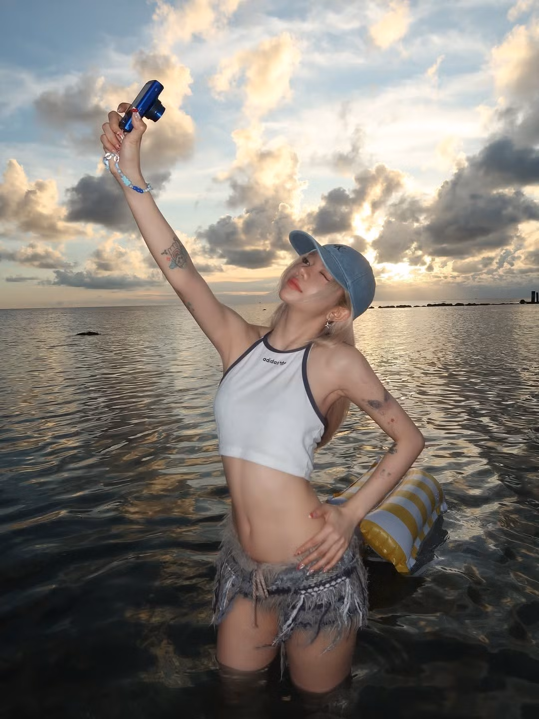 Với hàng triệu lượt theo dõi trên TikTok và các nền tảng mạng xã hội khác, Ciin đã trở thành một KOL có sức ảnh hưởng lớn, được nhiều thương hiệu lớn tin tưởng hợp tác.