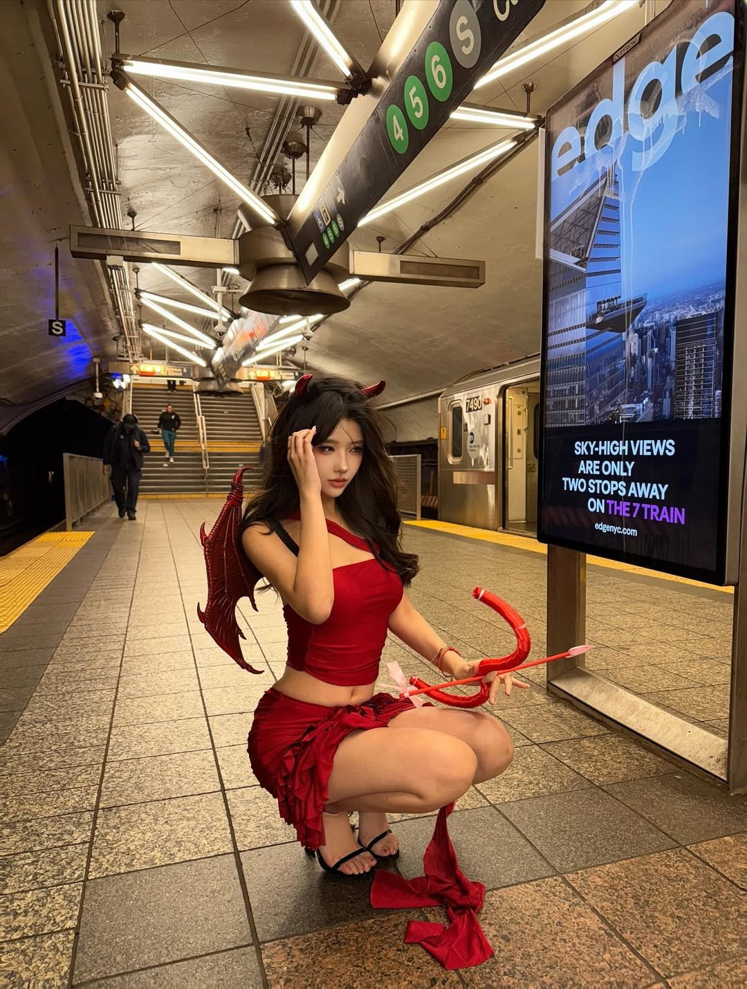 Sau loạt ảnh "Nữ thần Tự do", tên tuổi của Yuzi đã trở thành từ khóa tìm kiếm hot trên các nền tảng mạng xã hội. (Ảnh: IG @yuzi0519)