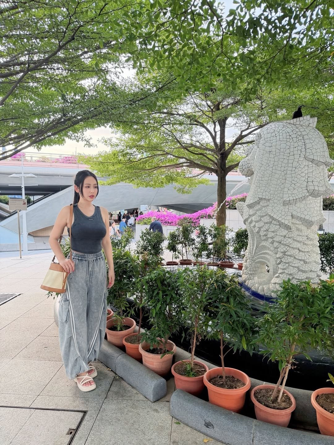 Loạt ảnh đã nhận được hàng chục nghìn lượt thích và rất nhiều bình luận khen ngợi từ người hâm mộ. (Ảnh: IGNV)