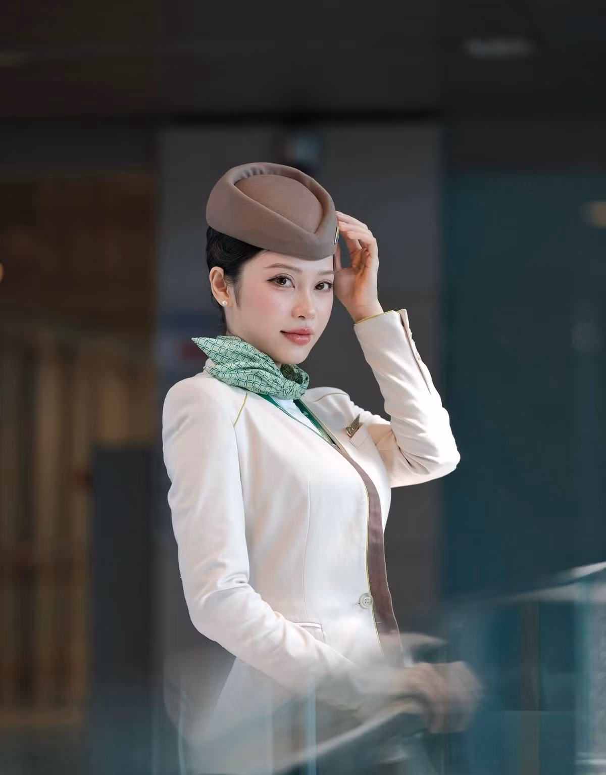 Nhắc đến dàn tiếp viên hàng không vừa xinh đẹp, vừa đa tài, Nguyên Thảo là một trong những cái tên nổi bật, nhận được nhiều sự yêu mến từ dân mạng.(Ảnh: FBNV)