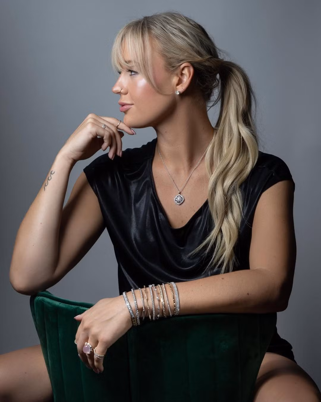 Trước đó, cô từng có những phát ngôn phản ứng gay gắt với hệ thống điều hành của WNBA, nhất là trong bối cảnh giải đấu đang thương thảo thỏa ước lao động tập thể mới.