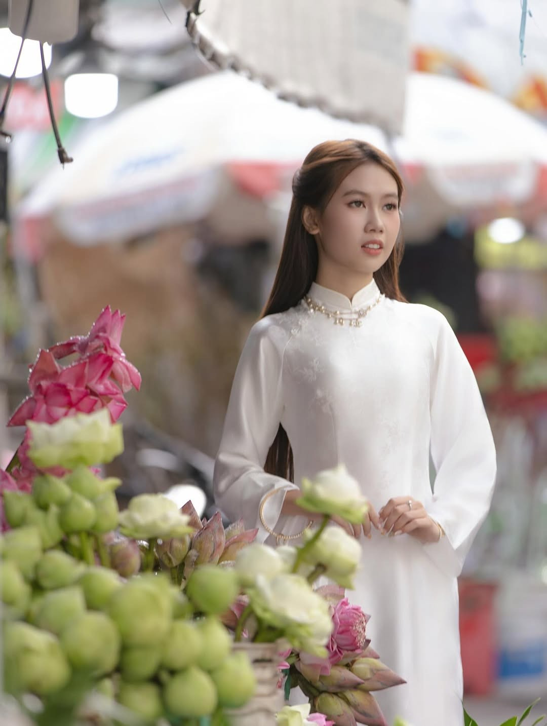 Cách tạo dáng chuyên nghiệp cùng sự đầu tư về hình ảnh cho thấy cô nàng rất nghiêm túc trong việc xây dựng hình tượng cá nhân khi bước vào tuổi trưởng thành. (Ảnh: IGNV)