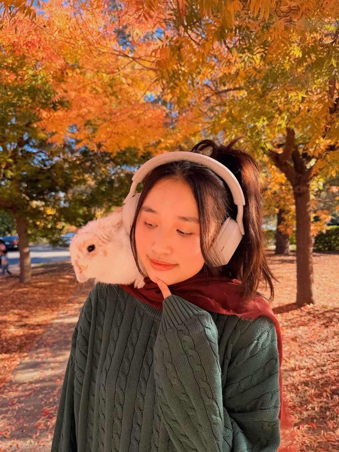 Jenny Huỳnh là một trong những YouTuber thế hệ Z nổi bật nhất hiện nay, với lượng người đăng ký kênh YouTube lên đến hơn 3.6 triệu lượt. (Ảnh: FBNV)