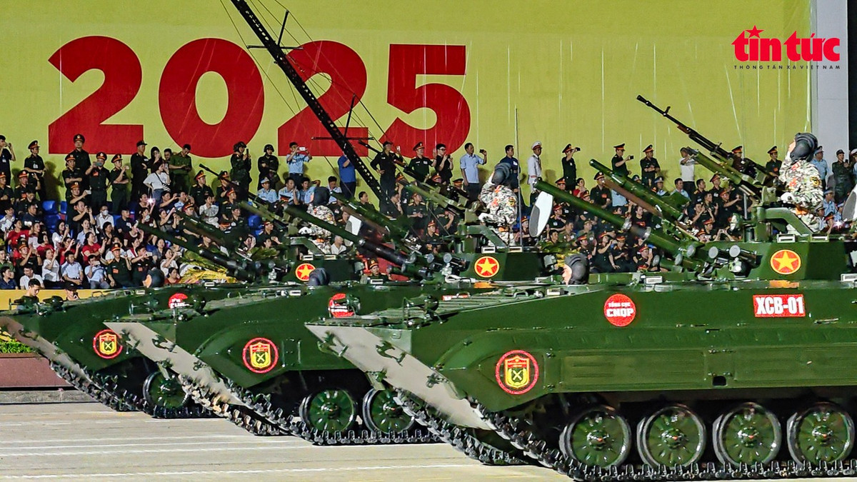 View - Sau 40 năm, dàn khí tài "khủng" lại diễu hành trên Quảng trường Ba Đình | Báo Tri thức và Cuộc sống - TIN TỨC PHỔ BIẾN KIẾN THỨC 24H